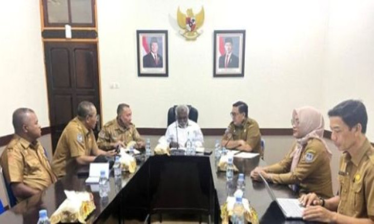 WAGUB PAPUA SELATAN DAN PARA BUPATI HADIRI RAKOR PEMANTAUAN RENAKSI PENCEGAHAN KORUPSI MCP KPK WILAYAH PAPUA SELATAN TAHUN 2024 DAN 2025.